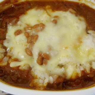 残ったカレーで納豆チーズご飯